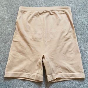 Motherhood maternity smoothing intimates S/M